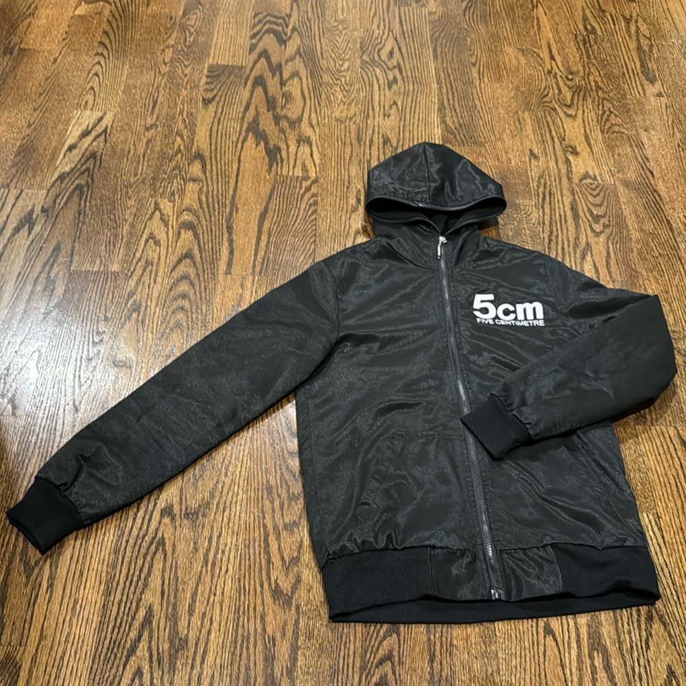 Black full zipped sweatshirt
